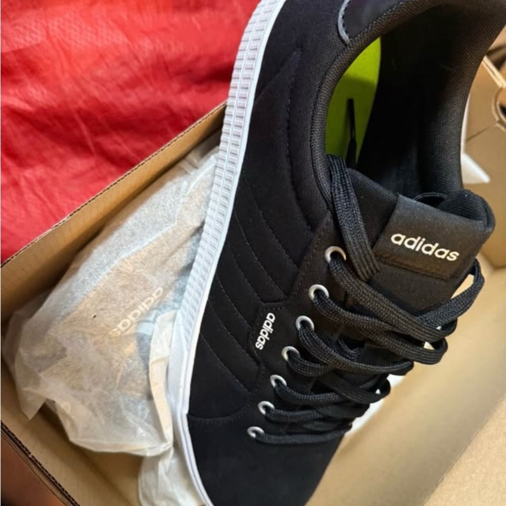 Adidas Men's Black Sneakers